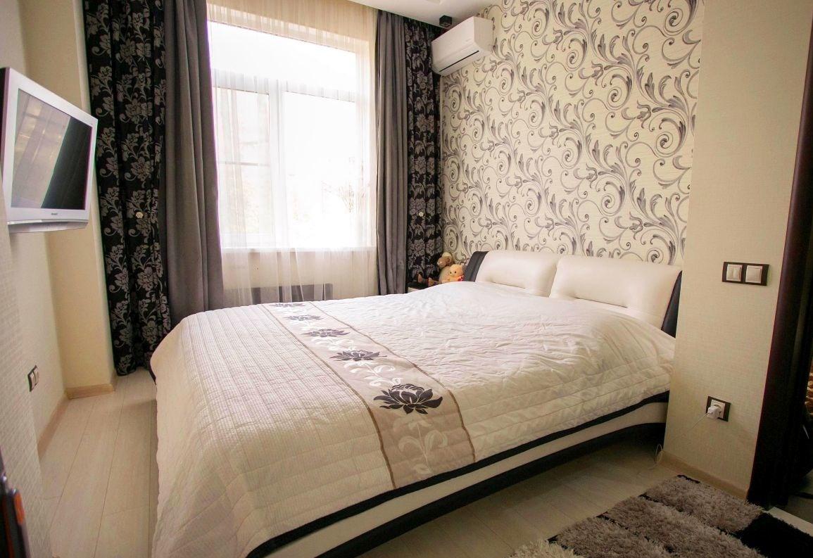 Фото Уфа — 1-комн. квартира, 45 м² – Революционная, 32 (45 м²) — Фото 1