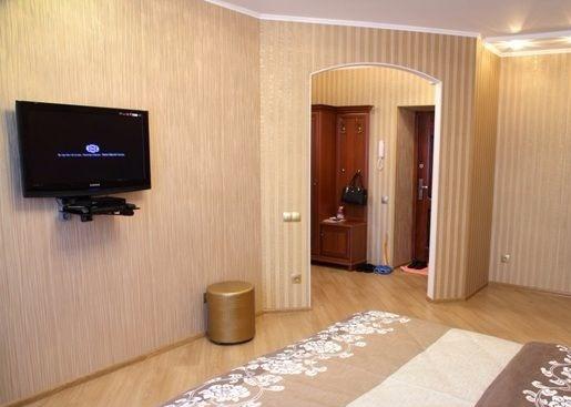Фото Уфа — 1-комн. квартира, 35 м² – Революционная, 97 (35 м²) — Фото 1