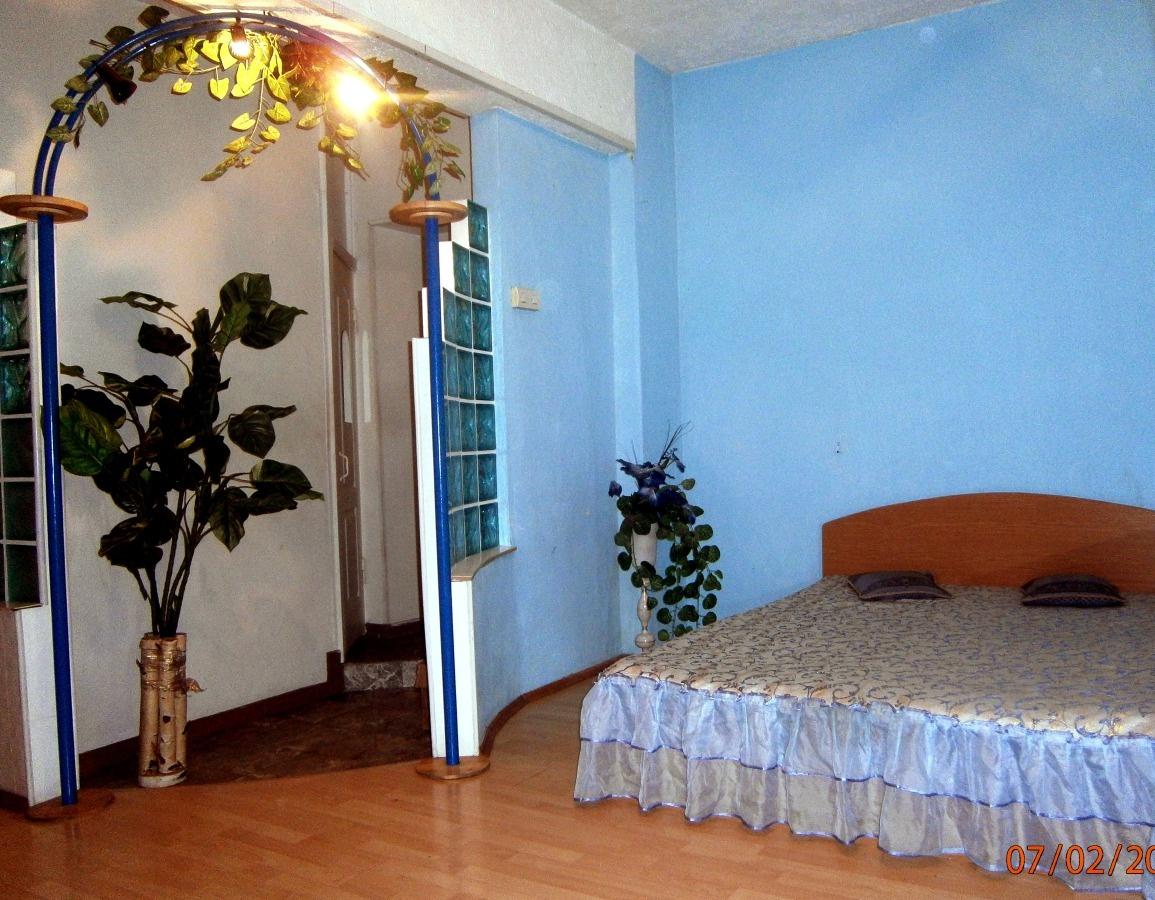 Фото Уфа — 1-комн. квартира, 33 м² – Коммунистическая улица, 65 (33 м²) — Фото 1