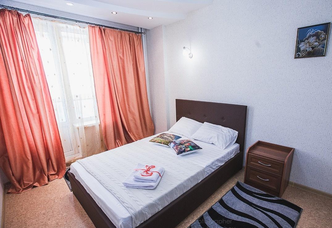 Фото Курган — 2-комн. квартира, 60 м² – Гоголя, 109 (60 м²) — Фото 1