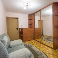 3-комнатная квартира, этаж 3/9, 90 м²