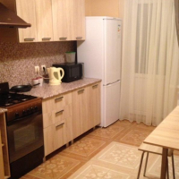 2-комнатная квартира, этаж 3/10, 64 м²