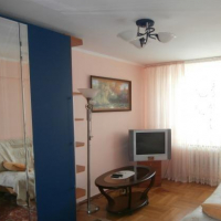 2-комнатная квартира, этаж 2/5, 40 м²