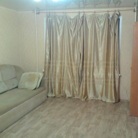 1-комнатная квартира, этаж 1/10, 37 м²