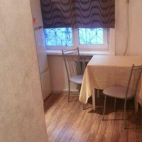 2-комнатная квартира, этаж 1/6, 70 м²